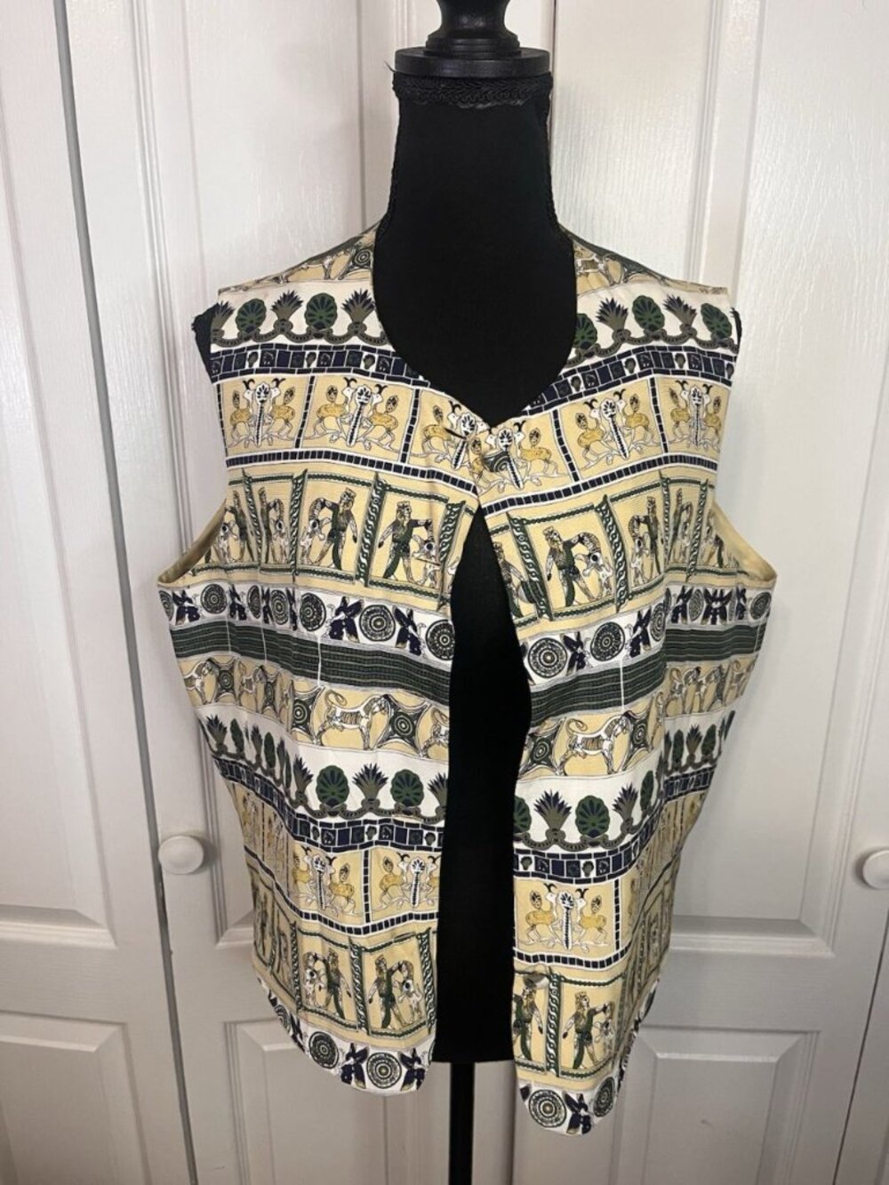 Vintage 100% Silk Annie Alexander Vest Egyptian Greco-Roman Mosaic Mythical - Picture 5 of 7